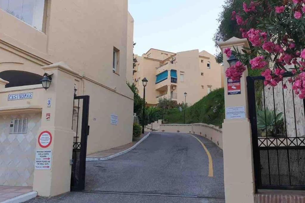 Appartamento Ocean Casino Benalmádena Esterno foto